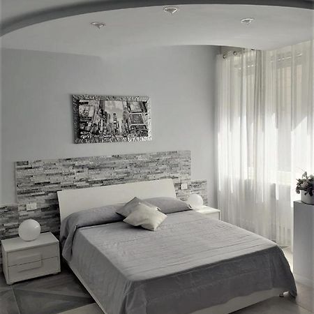 Apartament La Cittadella10 Turyn Zewnętrze zdjęcie